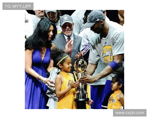 09年NBA总决赛湖人击败魔术科比获FMVP生涯第四冠